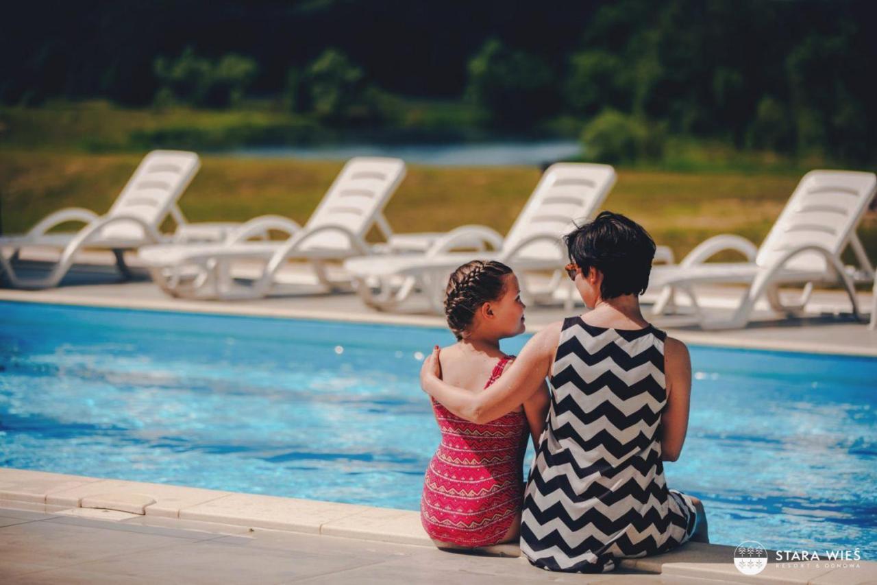 Resort Stara Wies Załęcze Małe Exteriör bild